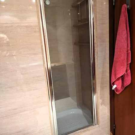 Large Luxury With Shared Pool Sitges