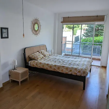 Apartment Large Luxury With Shared Pool Sitges